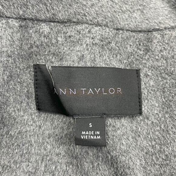 Ann Taylor Funnel Neck Wool Blend Tailored Coat Hidden Button Gray Size S - Picture 12 of 12